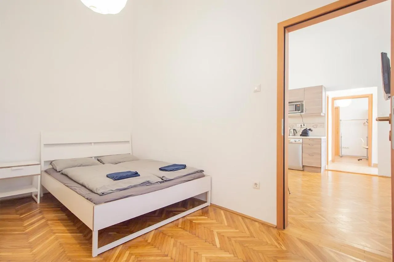 Basilica Two Bedroom Apartment Budapest 0*,  Hungary